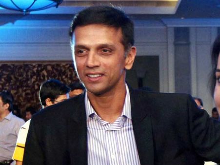 એન્ડરસન દ્વારા એવરેજ ફિનિશ