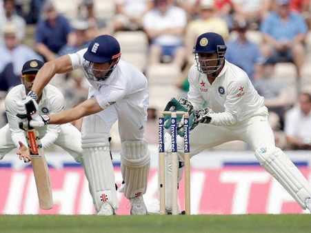 75 વખત ઇંગ્લેન્ડ 200 કરતા વધુ લીડ સાથે હાર્યું નથી