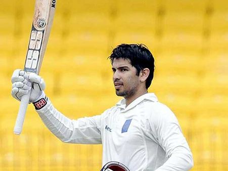 ફર્સ્ટ ક્લાસ ક્રિકેટમાં ઓઝાનું પ્રદર્શન