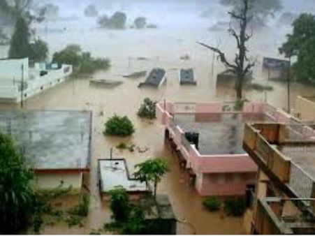  ભારે વરસાદથી થાય છે તબાહી