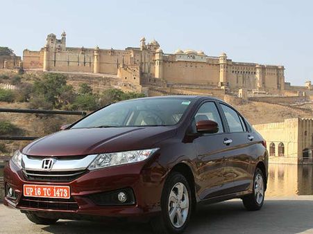 ઓવરવ્યૂ- હોન્ડા સિટી