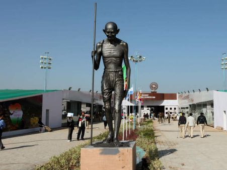 1942માં ભારત છોડો ચળવળમાં ભજવ્યો ભાગ