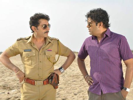 હીરોની શાનદાર ેન્ટ્રી હીરોની શાનદાર ેન્ટ્રી