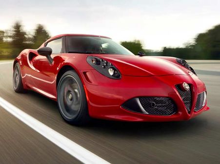 9. આલ્ફા રોમિયો 4સી