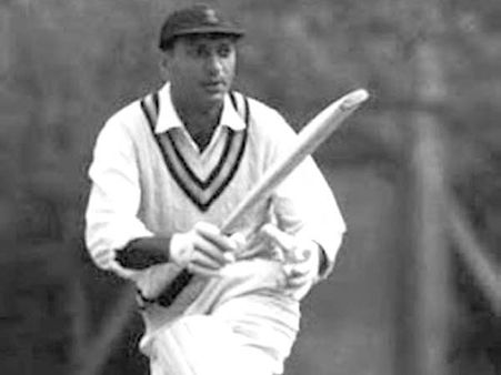 પોલી ઉમરગિર