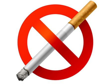 ગુજરાતમાં વાહન ચલાવતા સમયે સ્મોકિંગ કરનારનું લાયસન્સ રદ થશે