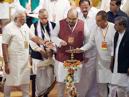 એક પીએમ નહીં 200 ‘પીએમ' જોઇએ