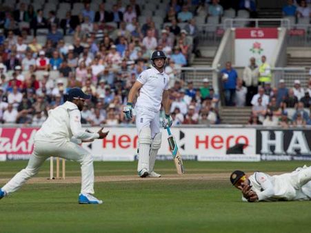 ઇંગ્લેન્ડની ઇનિંગ