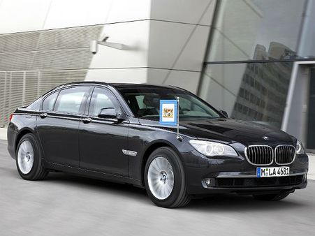 5. બીએમડબલ્યુ 7 સીરીઝ