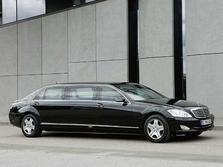 1. મર્સીડિઝ એસ600 પુલમન સ્ટેટ લિમોઝીન