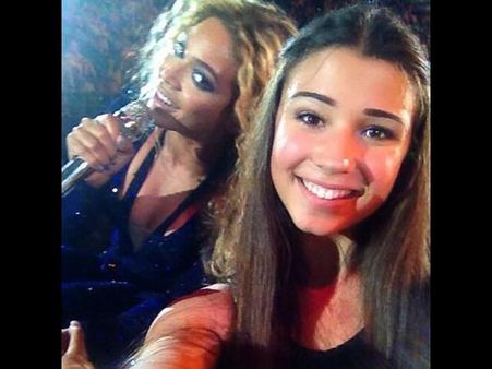 Best Photobombs Ever Caught On Camera