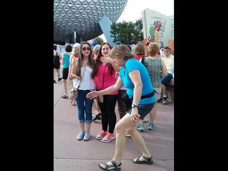 Best Photobombs Ever Caught On Camera