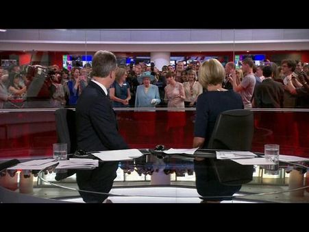 Best Photobombs Ever Caught On Camera