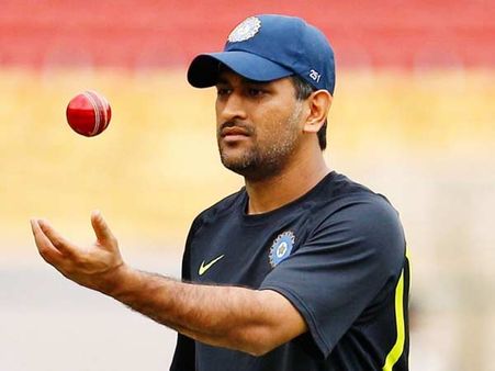 ધોનીએ આરામ કર્યો