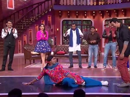 અક્ષય સાથે ગુત્થી