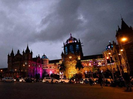 ચમકી ઉઠ્યું મુંબઇ