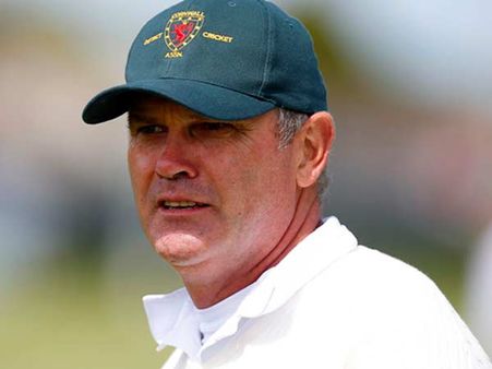 માત્ર વનડે માટે સારી છે ધોનીની રણનીતિ