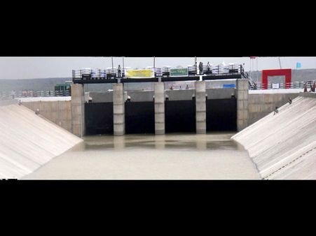 સાયફન કેવો અને કેવી રીતે બંધાયો?