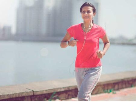 જાદુઇ અંગુઠી: આંગળીના ઇશારા પર નાચશે તમારા બધા જ ગેજેટ, જાણો કેવી રીતે