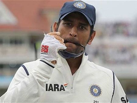 સ્વાતંત્ર્ય દિવસે ઇંગ્લેન્ડમાં ભાવુક થયો ધોની