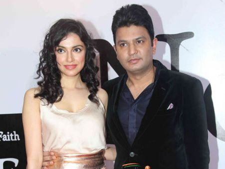 દિવ્યા-ભૂષણ દિવ્યા-ભૂષણ