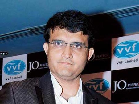 વિદેશમાં ધોનીનું બેટિંગ સુધર્યુ પણ કેપ્ટન્સી નહીં