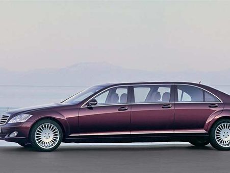 3. મર્સીડિઝ બેન્ઝ એસ ક્લાસ લિમોઝીન