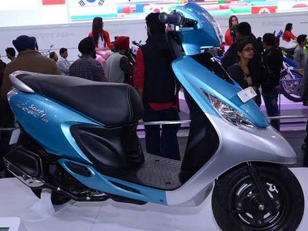 કમ્પેરિઝનઃ ટીવીએસની નવી સ્કૂટી જેસ્ટ આપશે એક્ટિવા આઇને ટક્કર