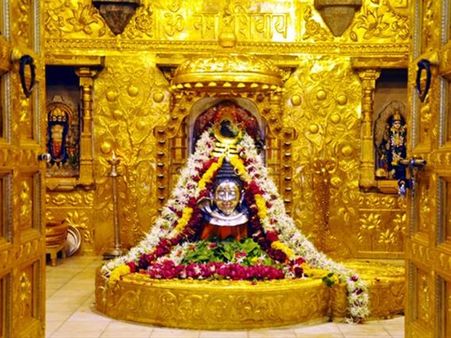 સોમનાથ મંદિરોનો સાત વખત જીર્ણોદ્ધાર કરવામાં આવ્યો હતો