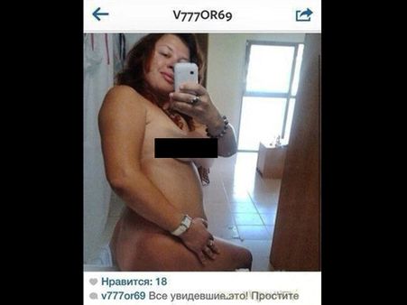 આ શિક્ષિકા માટે વેરણ બની તેની નગ્ન 'સેલ્ફી'!