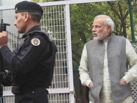 ચોવીસ કલાક સુરક્ષાની જવાબદારી