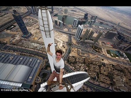 કેટલીંક ખતરનાક સેલ્ફી