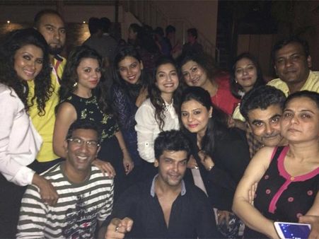 નજીકના મિત્રો