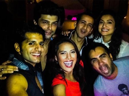 કેકેકે ફ્રેંડ્સ