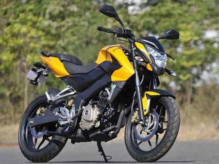 અન્ય ફીચરઃ- પલ્સર 200 એનએસ