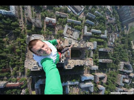 આને કહેવાય જોખમી સેલ્ફી 