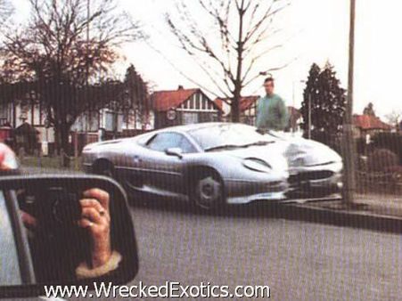 જગુઆર એક્સજે 220