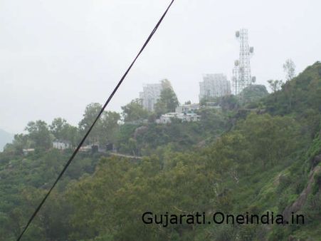 બાલરૂપમાં બિરાજમાન છે ગણેશ