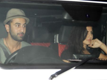 Caught : કરણ જૌહરની પાર્ટીમાં સાથે પહોંચ્યા Love Birds રણબીર-કૅટ