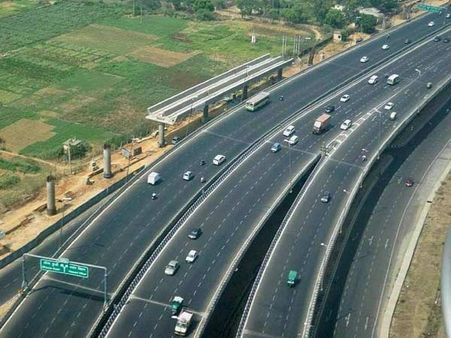 દિલ્હી-ગોરેગાંવ એક્સપ્રેસ વે