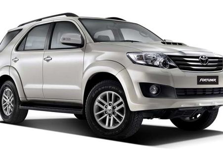 ટોયોટા ફોર્ટ્યુનર- ટાટા સફારી