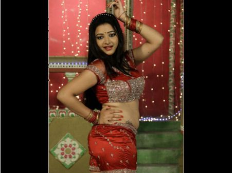 સહાયક ફિલ્મ નિર્દેશક બાલૂ હતો દલાલ