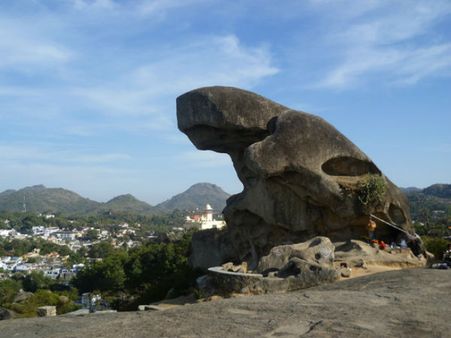 ગુજરાત નજીક અહીં થયો હતો ભગવાન ગણેશનો જન્મ