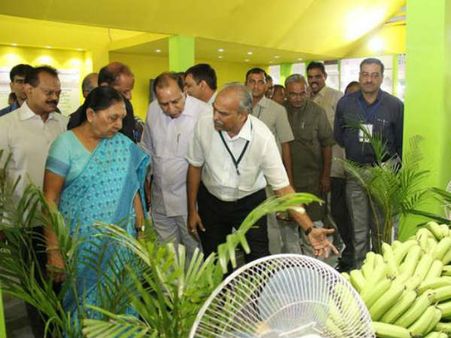 ગાંધીનગરમાં એગ્રીટેક એશિયા 2014 પ્રદર્શનનો આરંભ