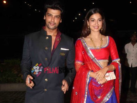 નિકિતિન-કૃતિકાના લગ્નની તસવીરો જોવા ક્લિક કરો