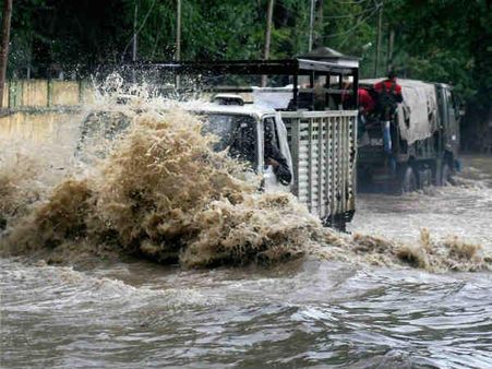  સંપૂર્ણપણે અવર-જવર બંધ