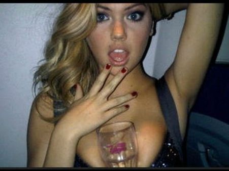 કેટ અપ્ટૉન કેટ અપ્ટૉન