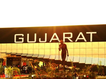 મોટા પાયે સમિટ યોજવા મહાત્મા મંદિરનું વિસ્તરણ