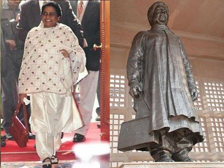 પોતે જ કરે છે પોતાની મૂર્તિનું ઉદઘાટન