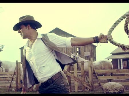 અક્ષય-કુંદર વિવાદ